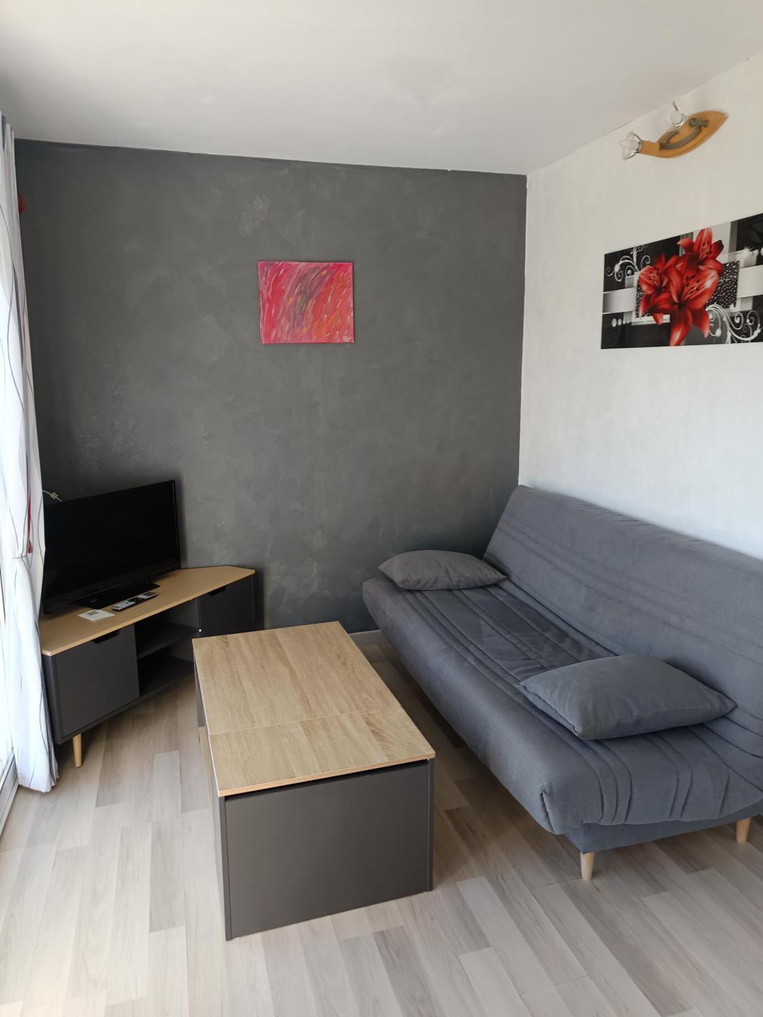Bellevue Apartment La Tour-dʼAuvergne Екстериор снимка